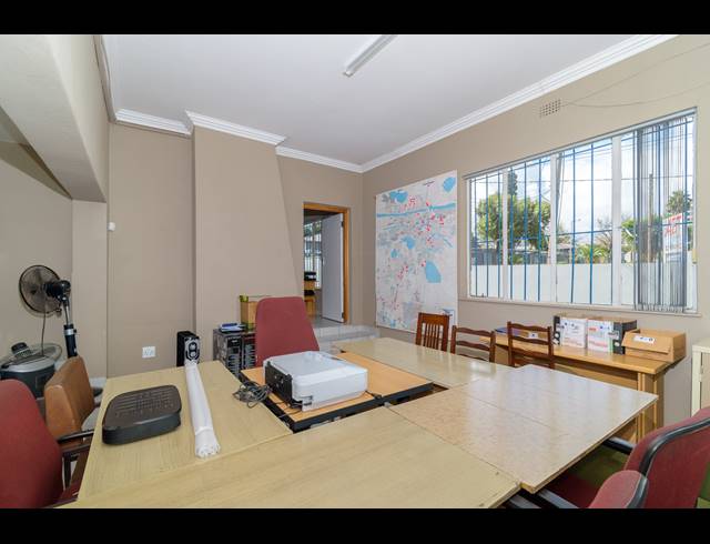 3 BEDROOM HOUSE FOR SALE IN KENSINGTON B